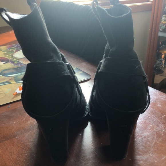 Ankle Boots from Just Fab.  Size 8.5.  Gently used, only worn a couple of times. - Picture 2 of 3